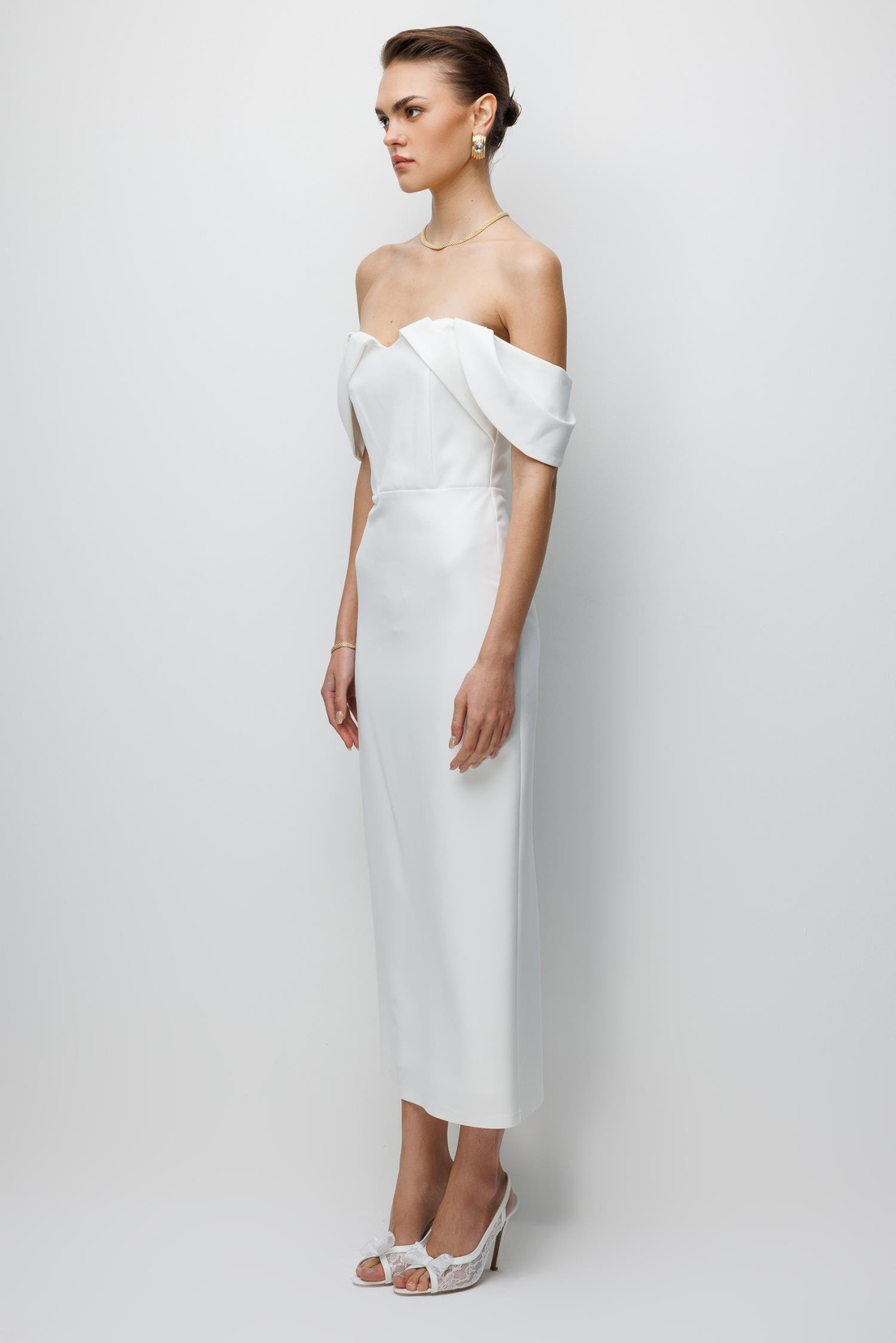 Düşük Omuz Detaylı Abiye Elbise EKRU