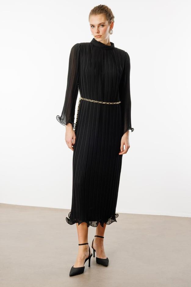 Etek ve Kol Ucu Volanlı Pliseli Zincir Midi Boy Elbise SİYAH