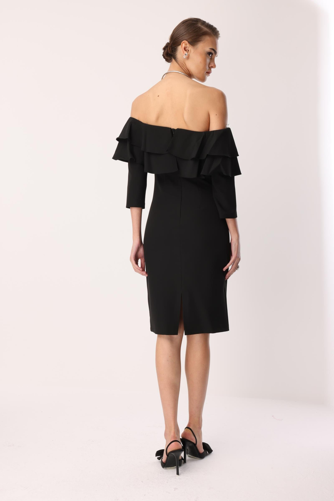 Göğüs Volan Detaylı Elbise SİYAH