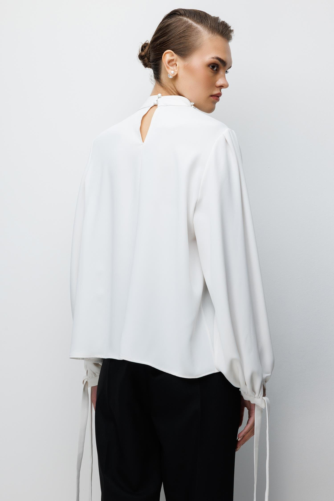 İnci İşlemeli Bluz BEYAZ