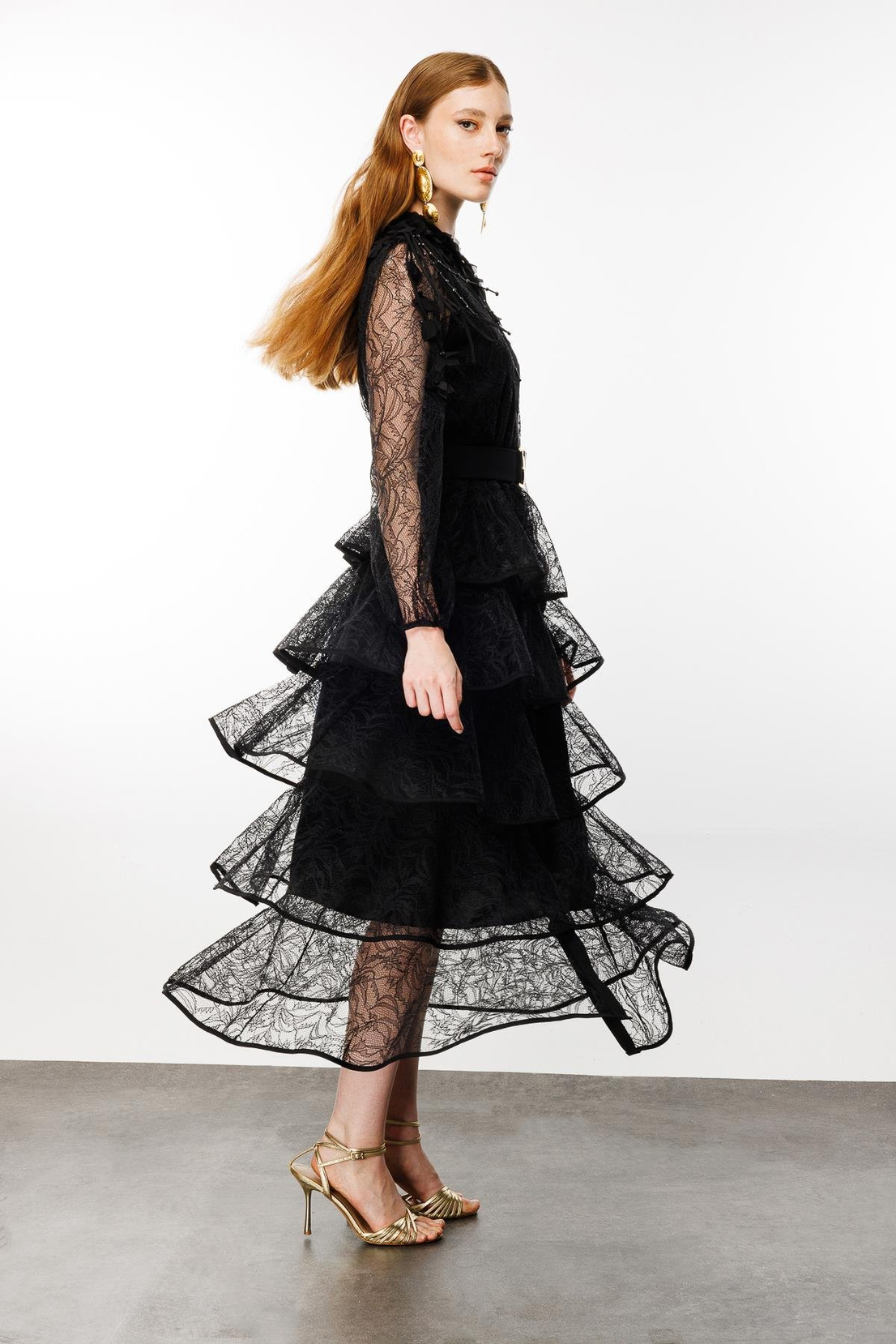 Kat Kat Volanlı Dantel Elbise SİYAH