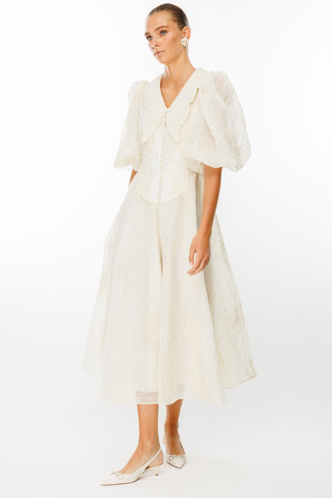 Kelebek Yaka Detay Balon Kol Elbise BEJ