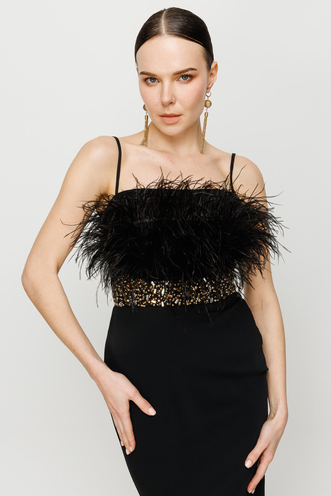 Kuş Tüyü Detay Siyah Gece Elbise