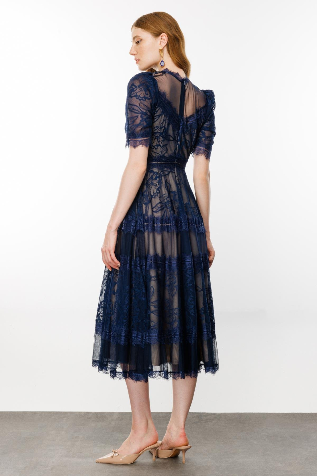 Lacivert Dantel Detay Elbise