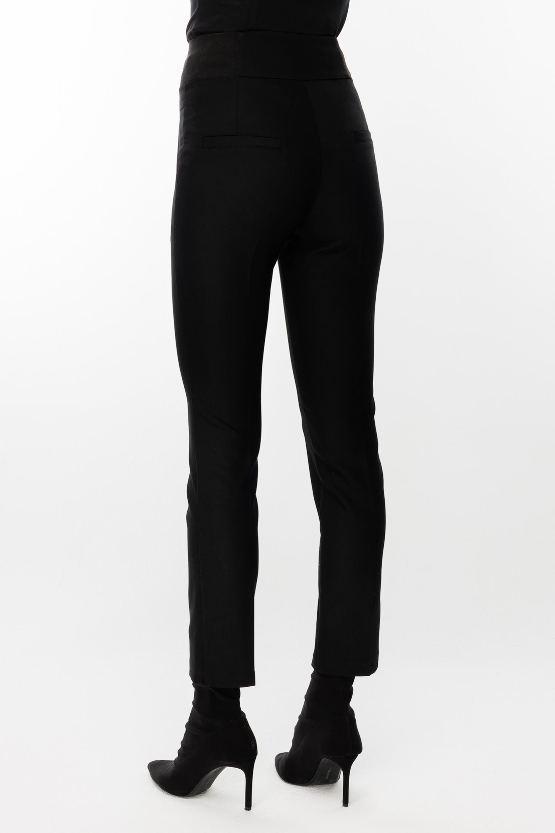 Lastik Kemerli Dar Paça Pantolon SİYAH