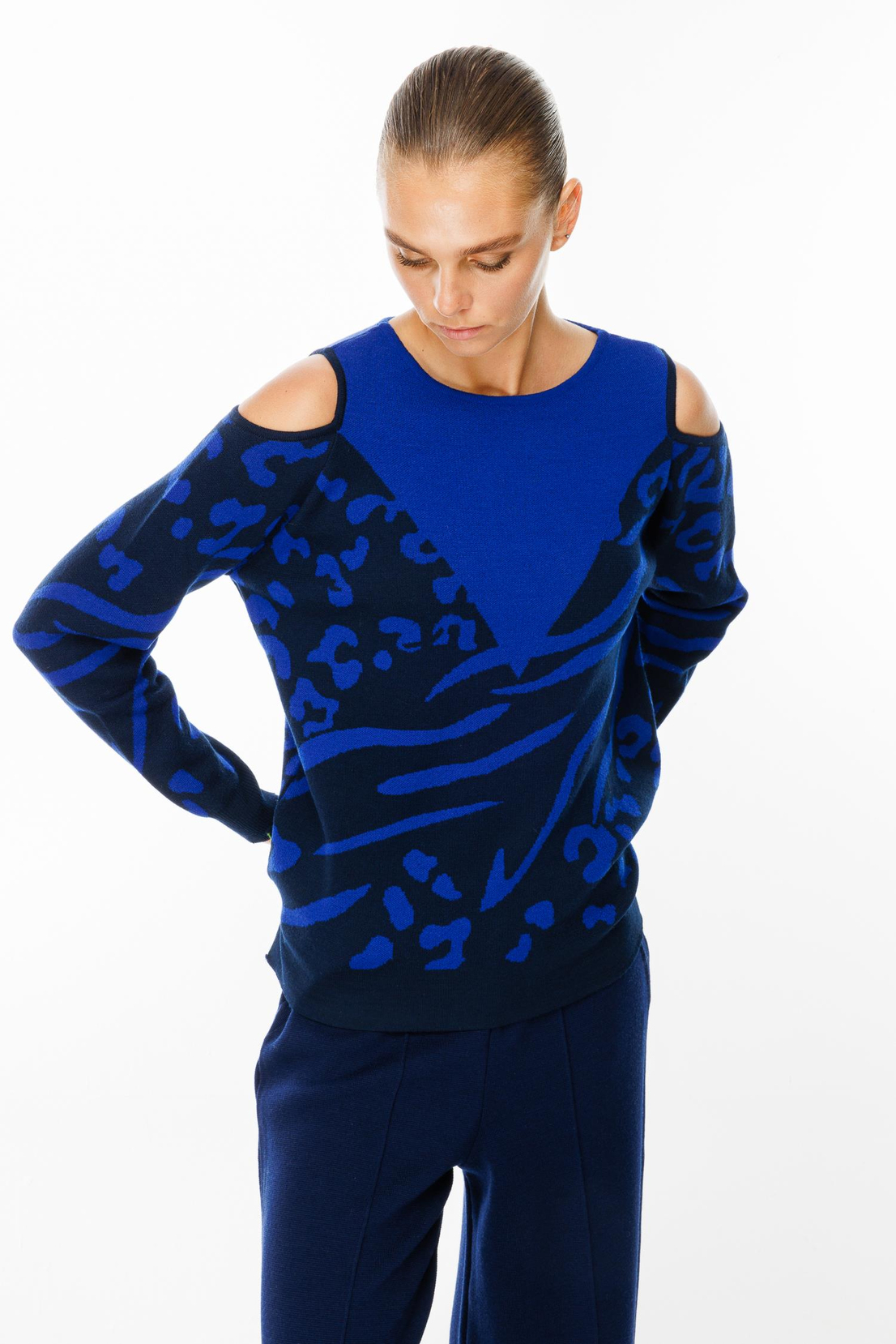 Leopar Desenli Omuz Dekolte Kazak LACİVERT-SAKS