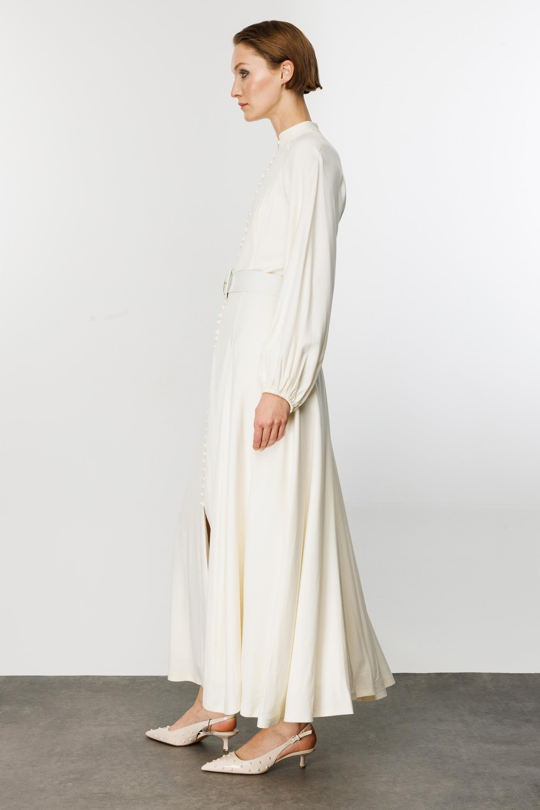 Nefeli Birit Düğmeli Kemerli Ekru Elbise