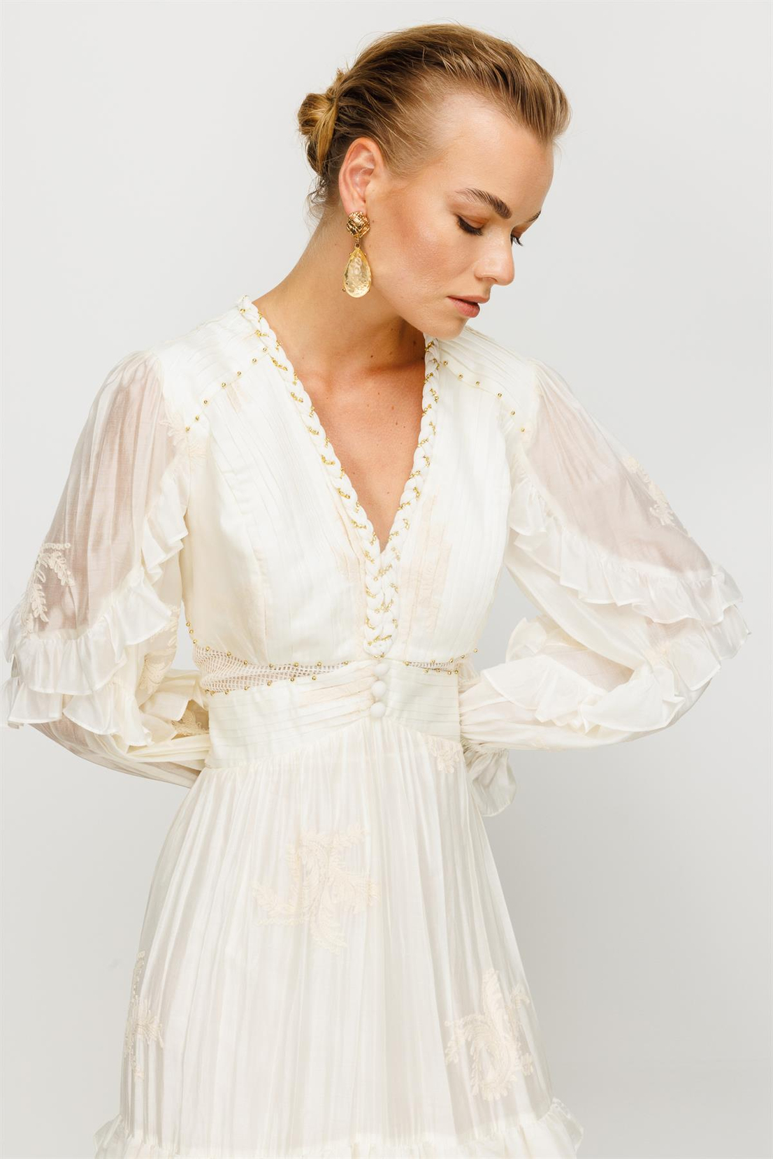 Nefeli İşlemeli Uzun Bel Korsajlı Elbise