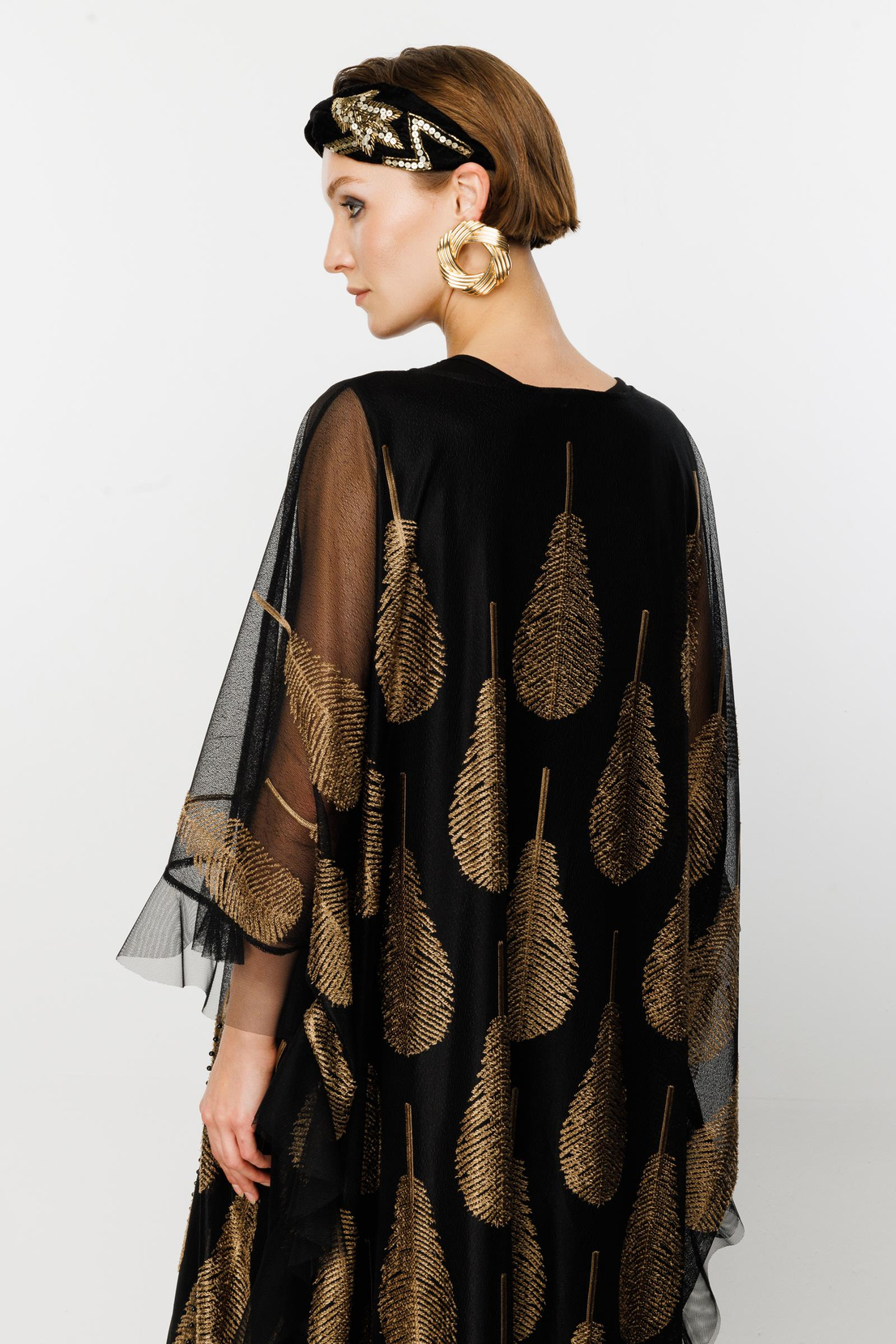 Nefeli Kuş Tüyü  Detaylı  Siyah Abaya 