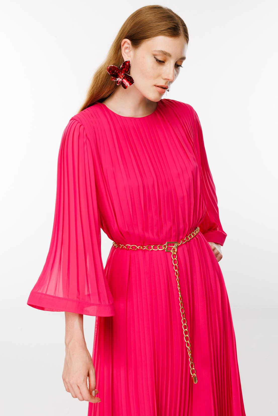 Nefeli Piliseli Grenli Zincir Kemerli Elbise Fuşya