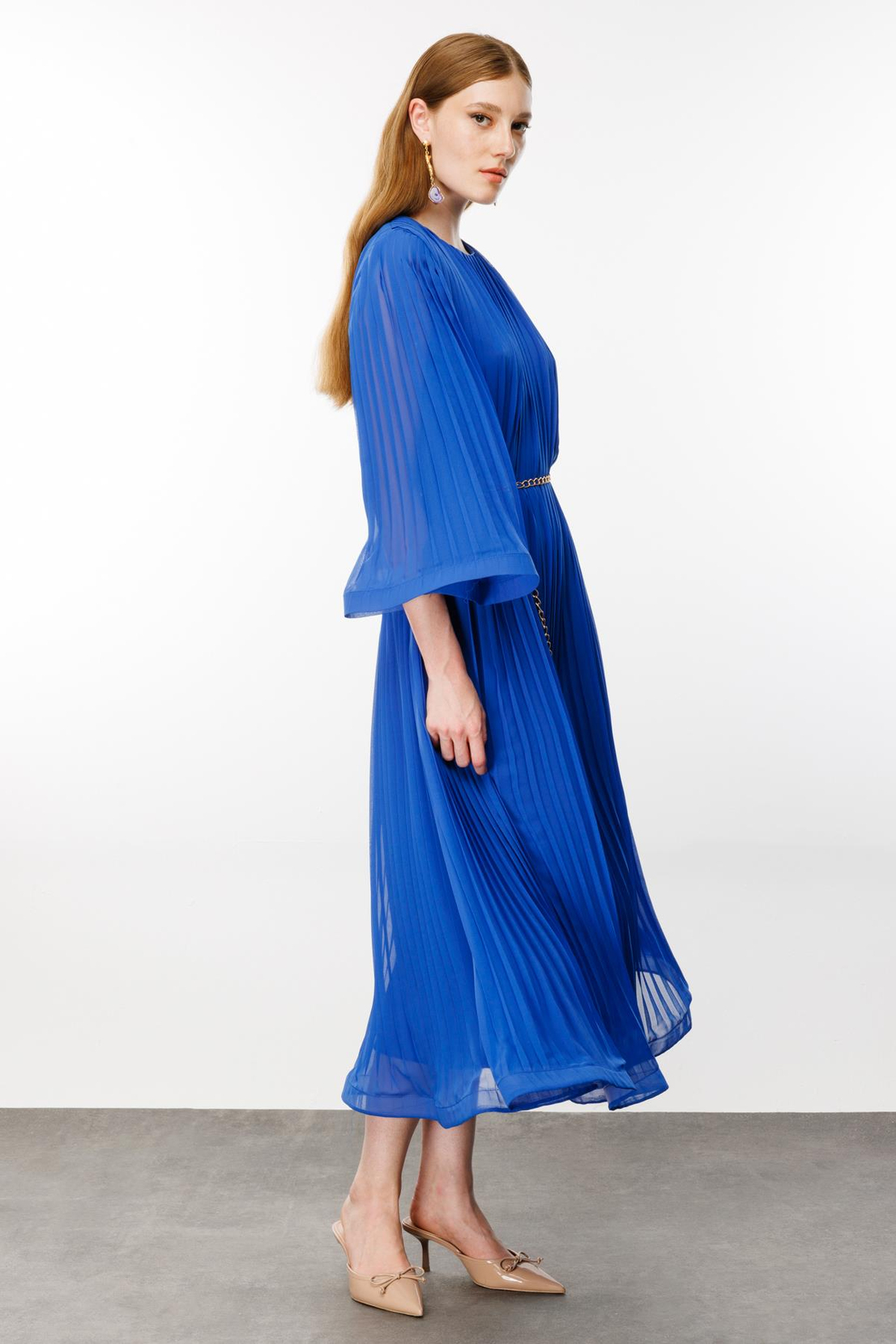 Nefeli Piliseli Grenli Zincir Kemerli Elbise Mavi