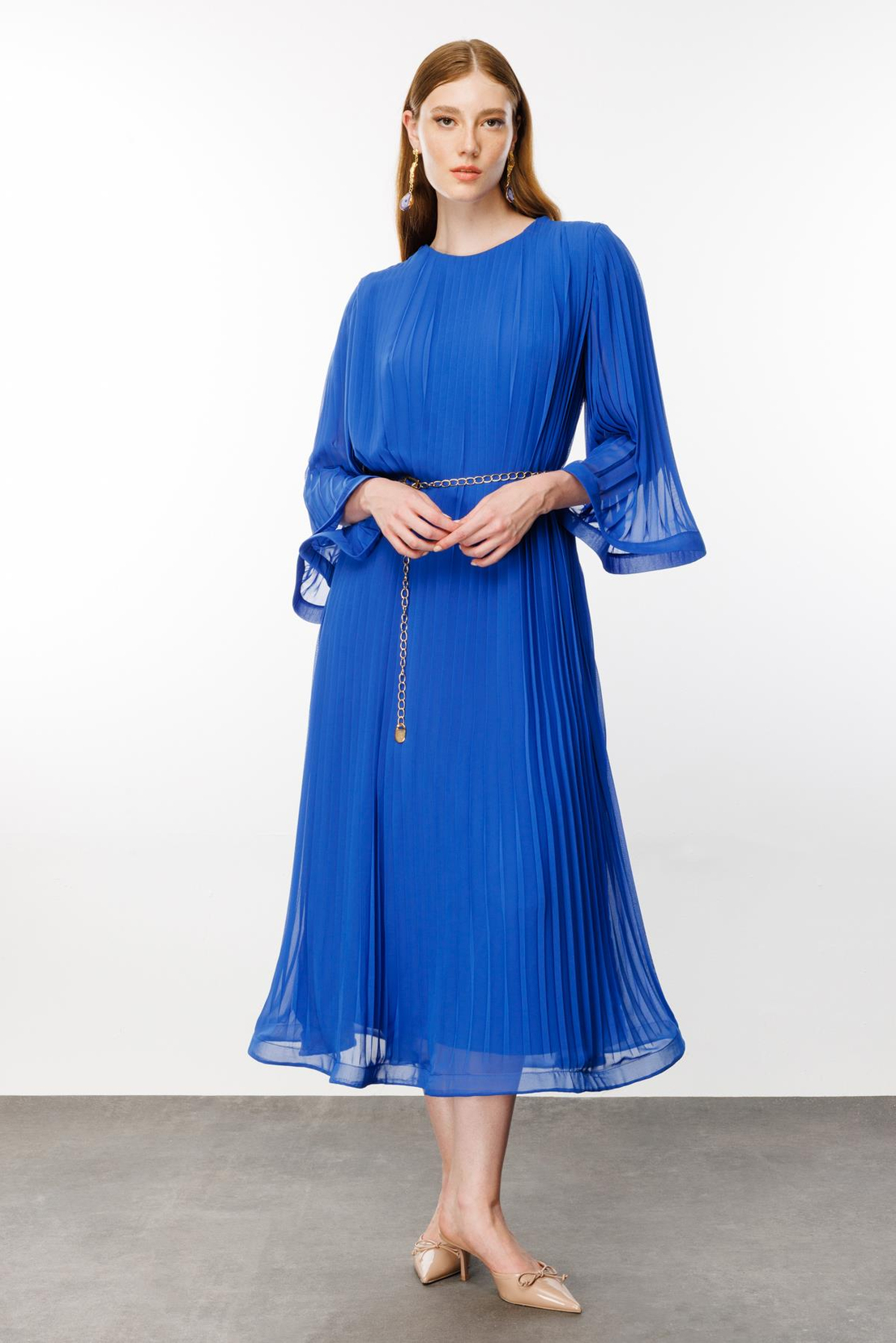 Nefeli Piliseli Grenli Zincir Kemerli Elbise Mavi