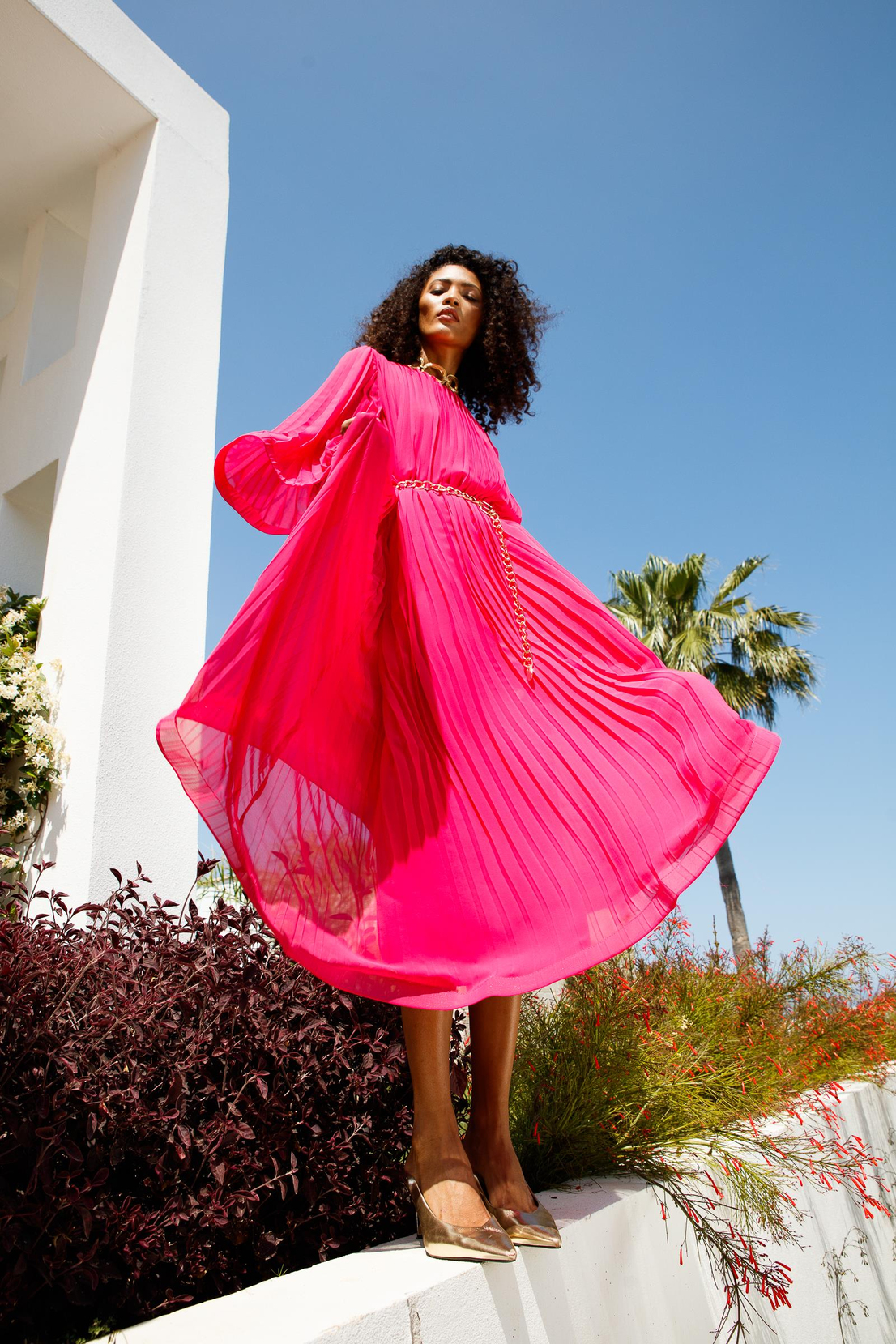 Nefeli Piliseli Grenli Zincir Kemerli Elbise Fuşya