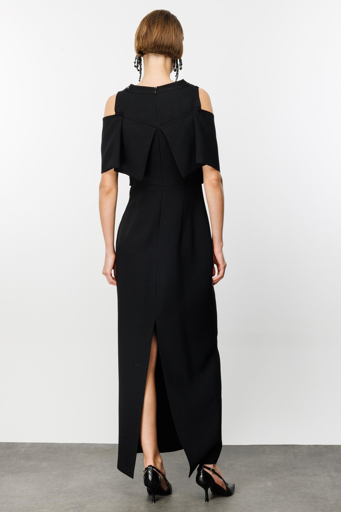 Omuzdan Kruvaze Şal Detaylı Elbise SİYAH