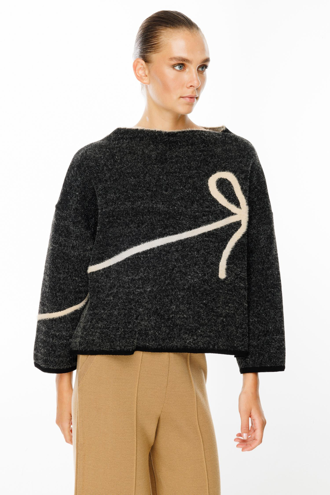 Oversize Fiyonk Detay Triko Kazak SİYAH-BEJ