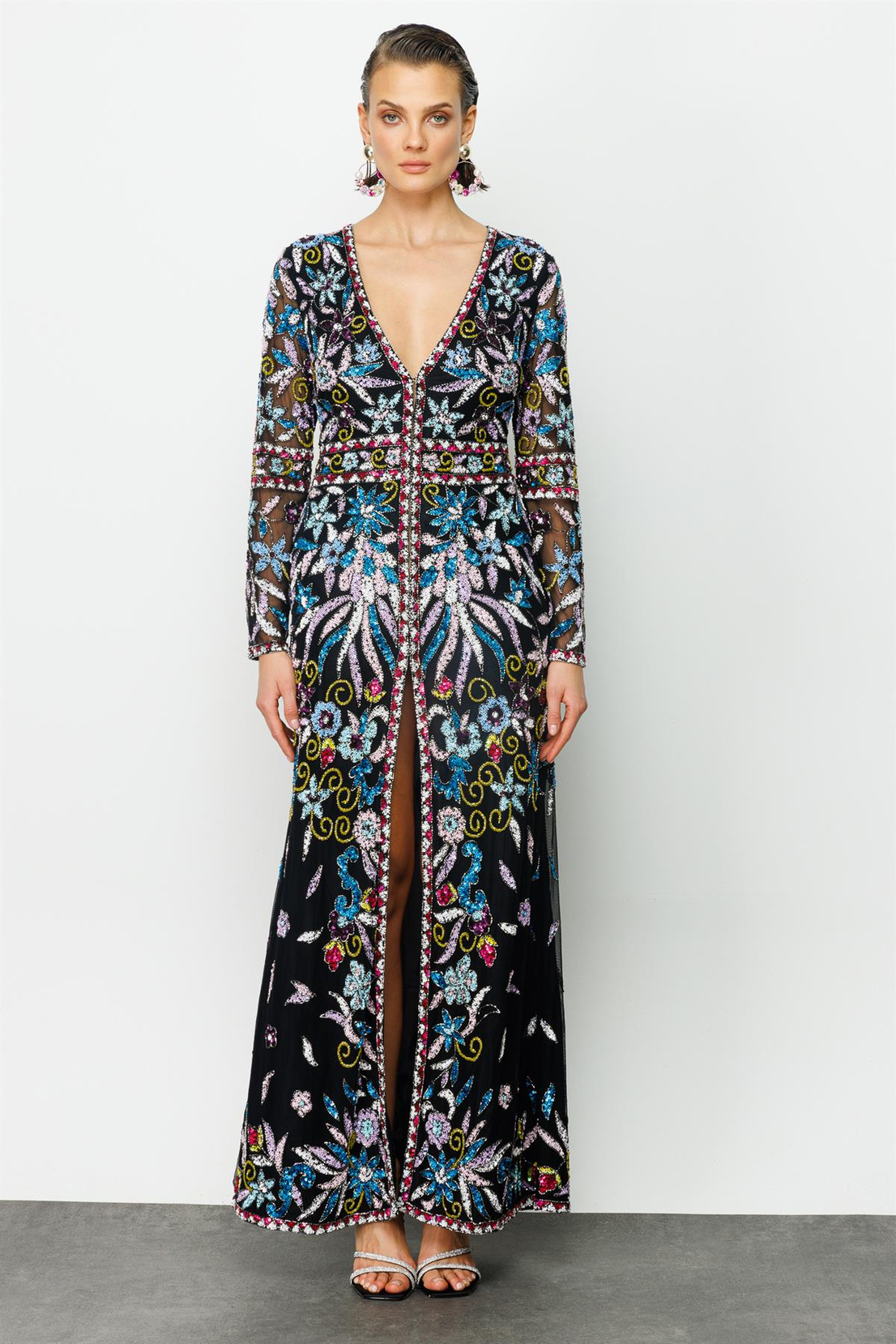 Özel İşlemeli Etnik Desen Kaftan