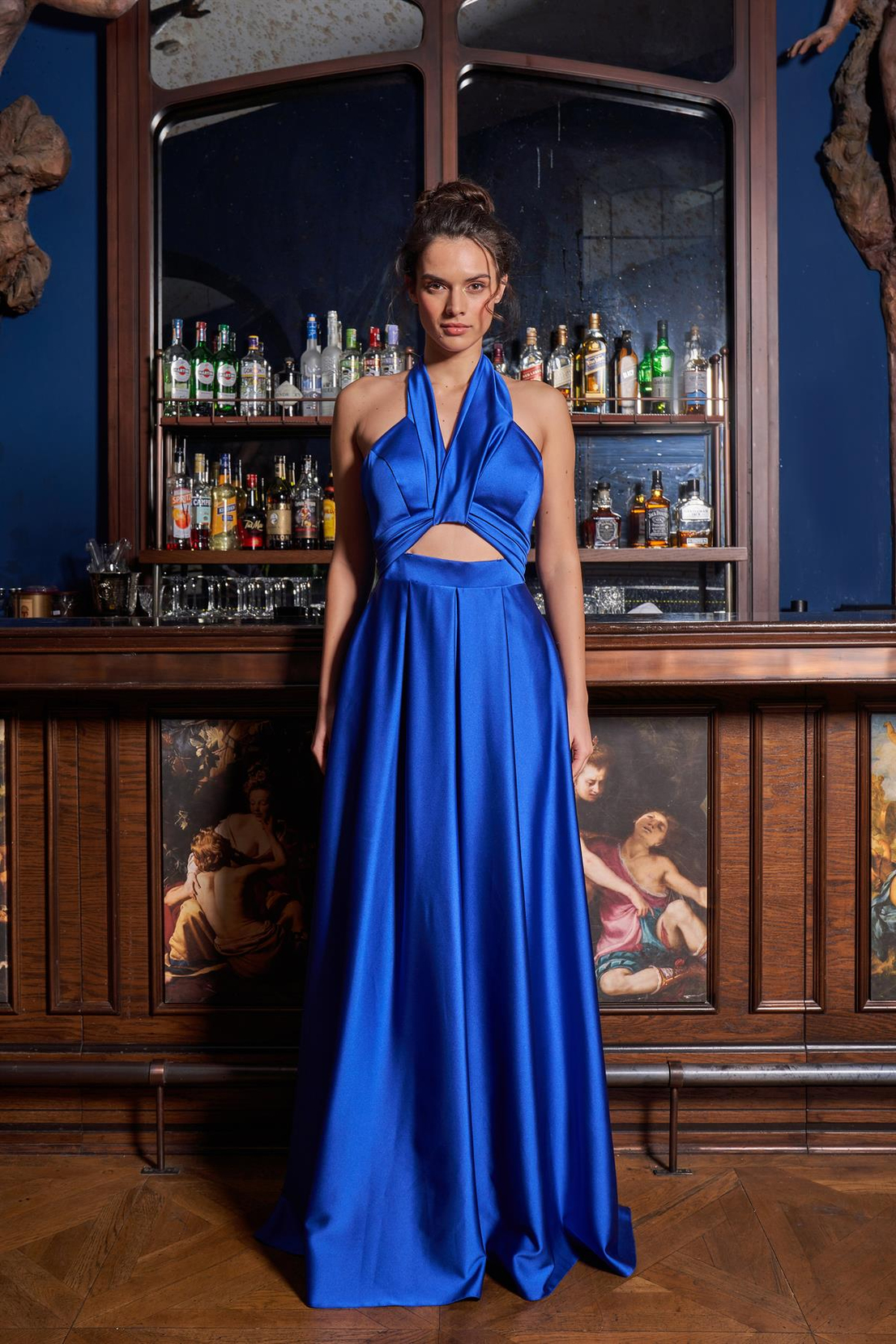 Saks Halter Yaka Cut Out Bel Dekolteli Abiye