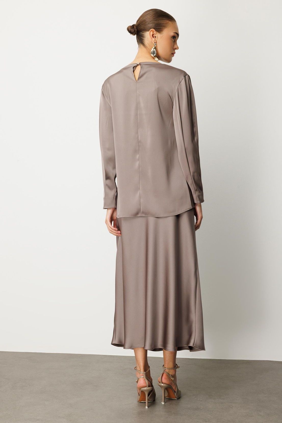 Saten Verev Etek VİZON