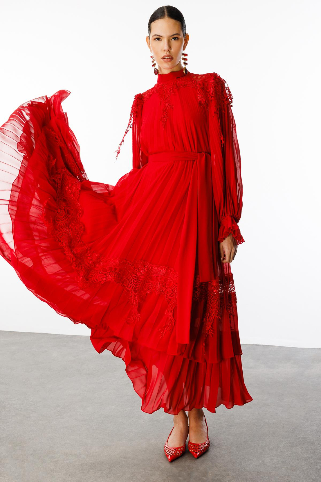 Şerit Dantelli Maxi Boy Soley Elbise KIRMIZI