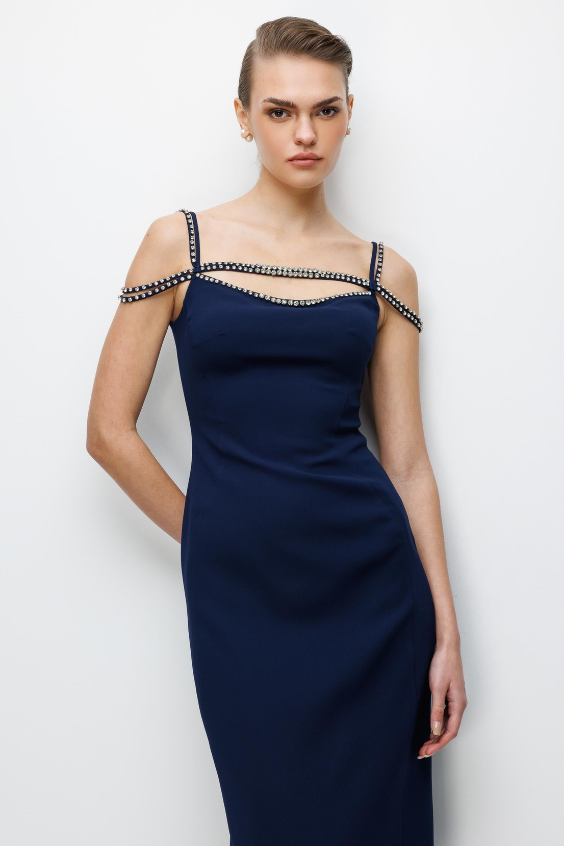 Şerit Taş Detaylı Maxi Boy Elbise SİYAH