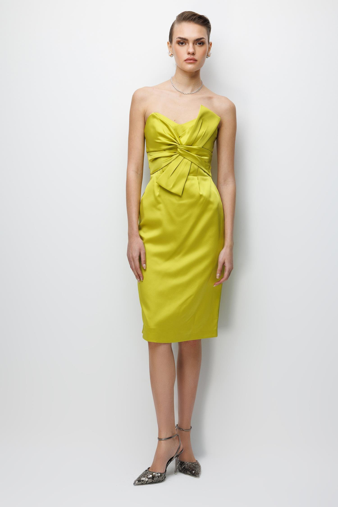 Straplez Fiyon Detaylı Elbise YAĞ YEŞİLİ