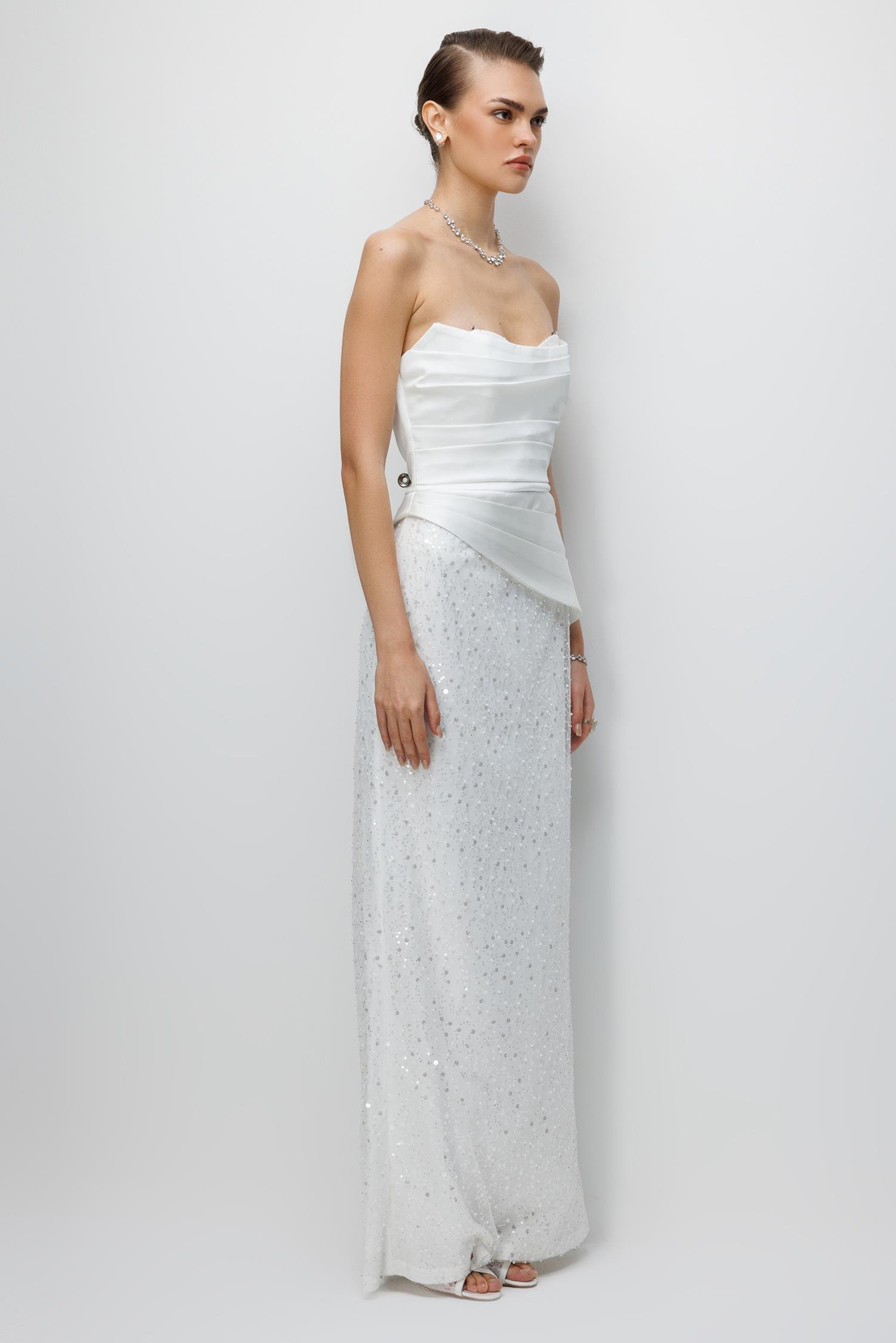 Straplez Yaka Payet İşlemeli Maxi Boy Abiye EKRU