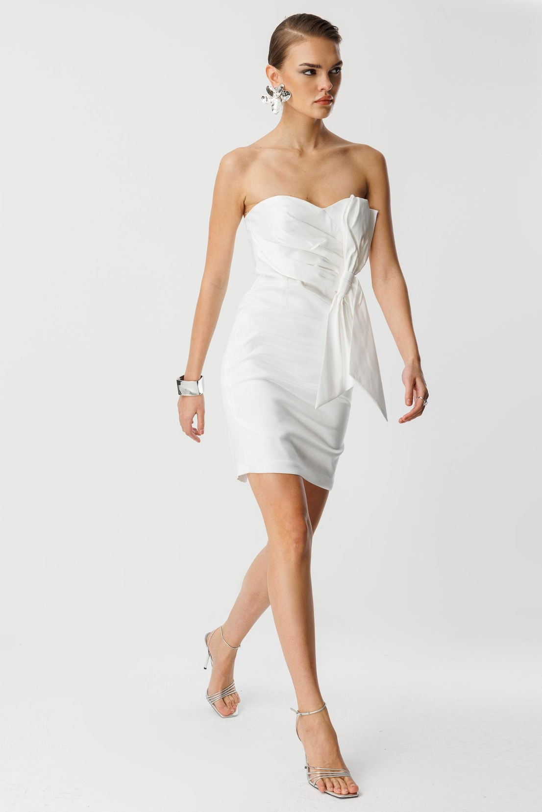 Tafta Fiyonk Detay Mini Elbise EKRU