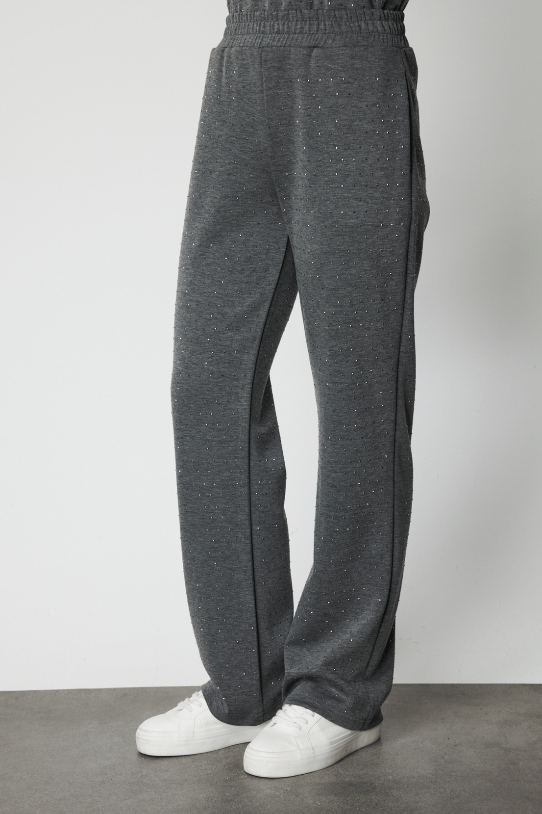 Tamamı Taşlı Bol Paça Eşofman Alt ANTRASİT