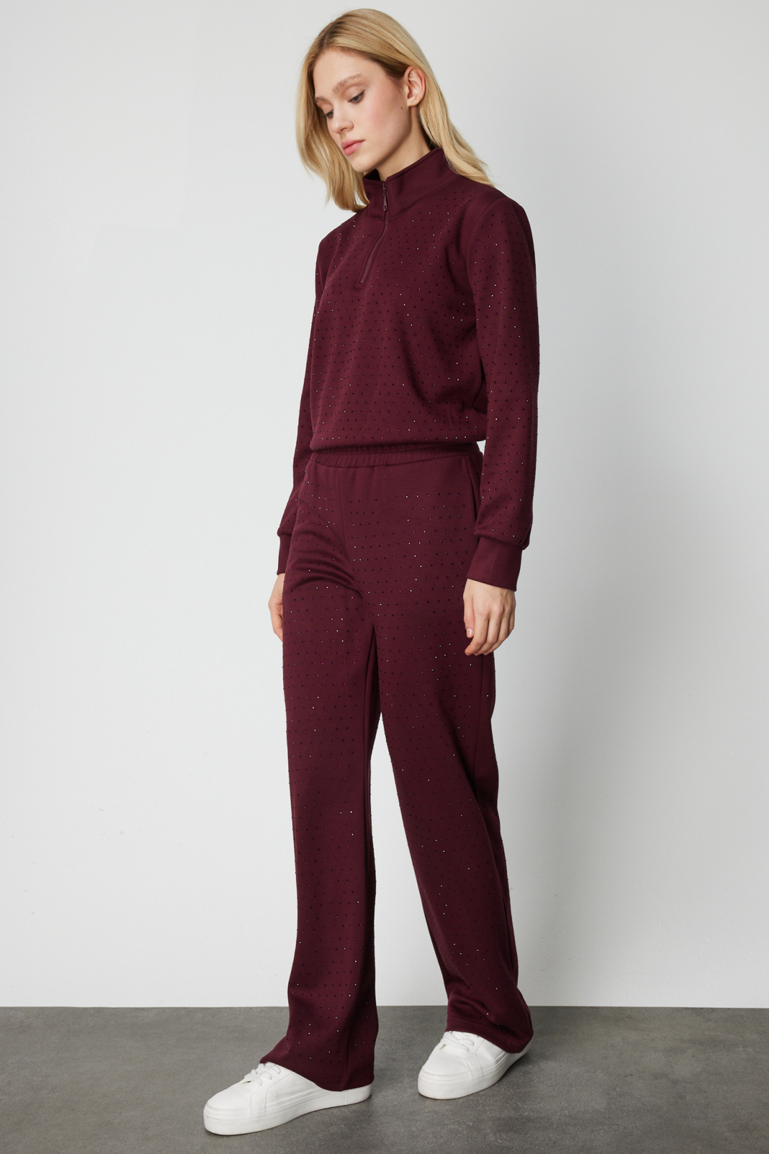 Tamamı Taşlı Bol Paça Eşofman Alt BORDO