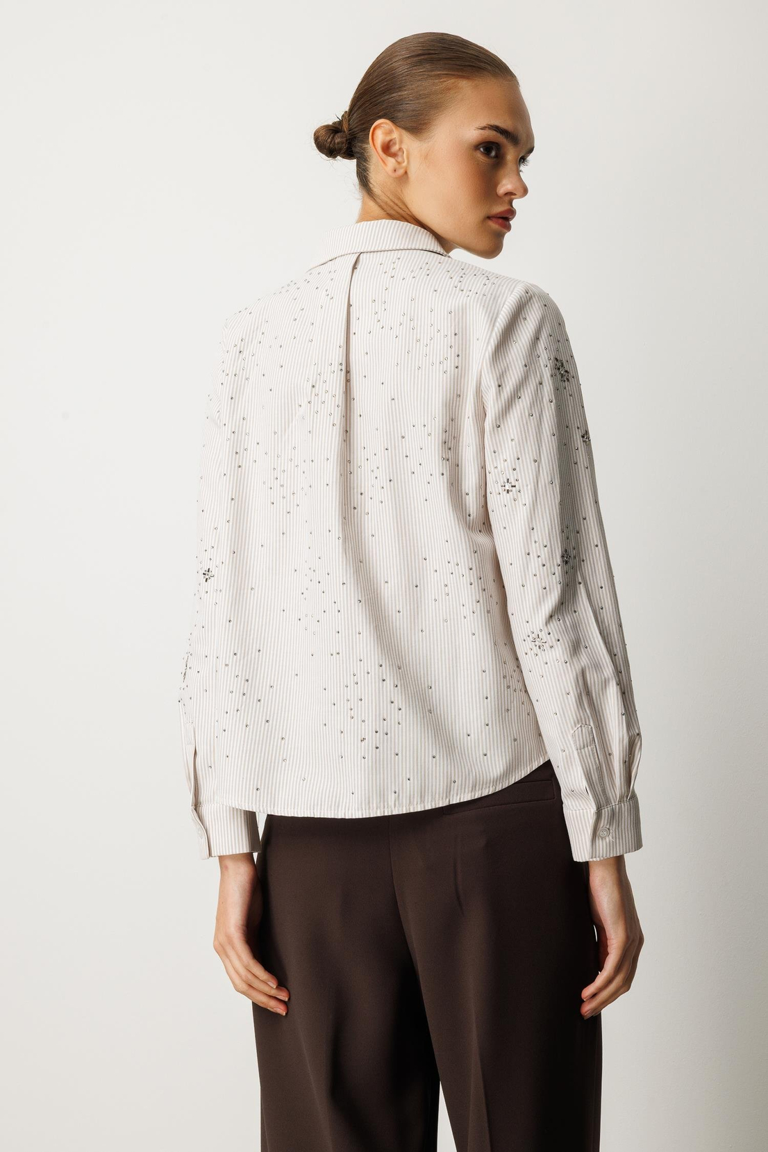 Taş İşlemel Çizgili i Gömlek BEJ