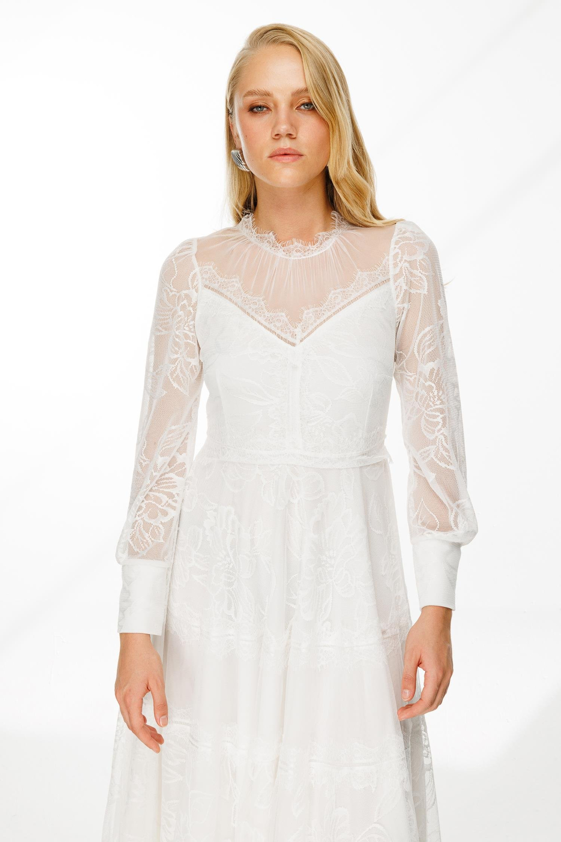 Uzun Kol Dantel Elbise BEYAZ