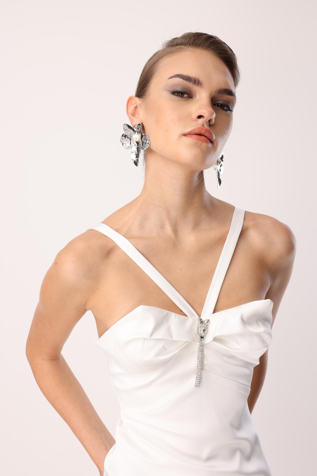 Yaka Askı Detay Mini Elbise EKRU