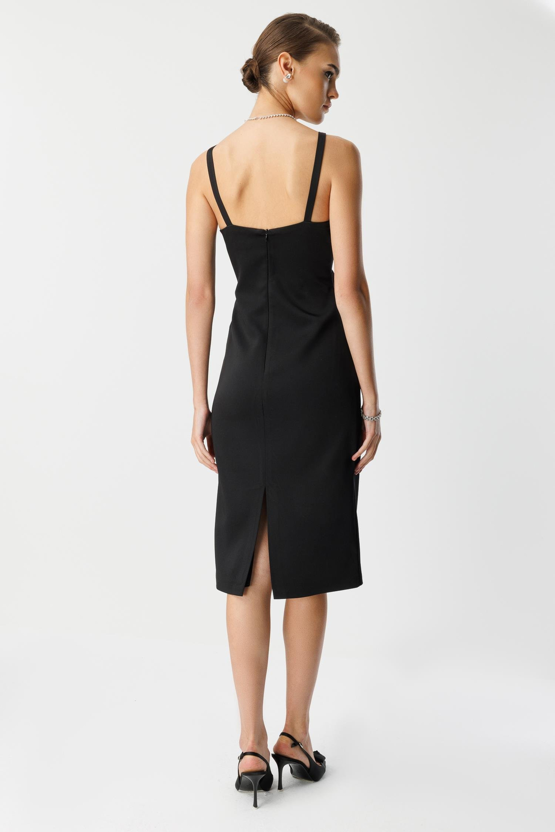 Yaka Askı Detay Mini Elbise SİYAH