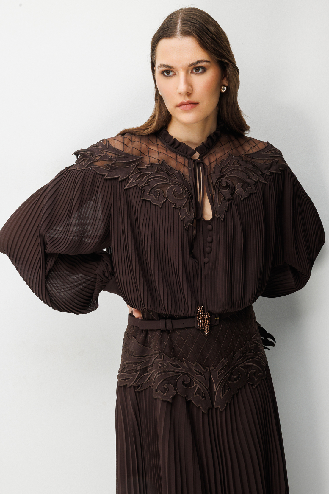 Yaka Bel Dantel İşleme Detay Maxi Boy Elbise KAHVERENGİ