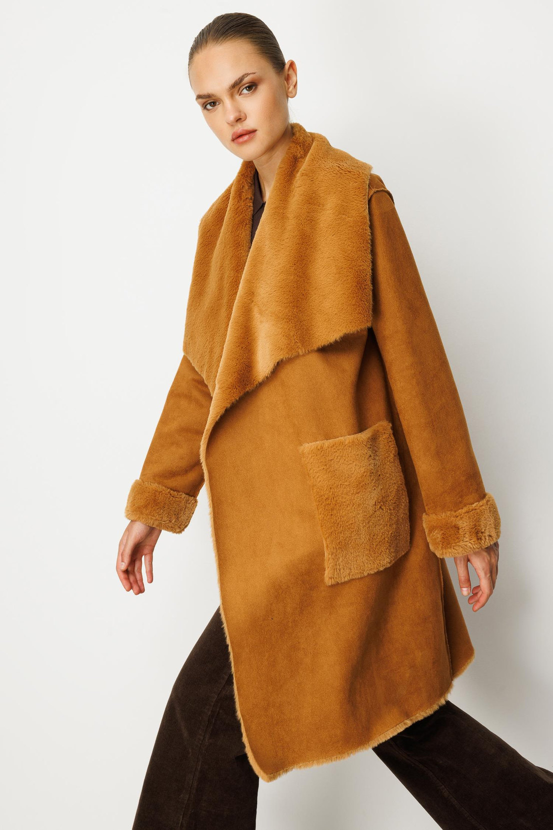 Yaka Detaylı Oversize Kaban CAMEL