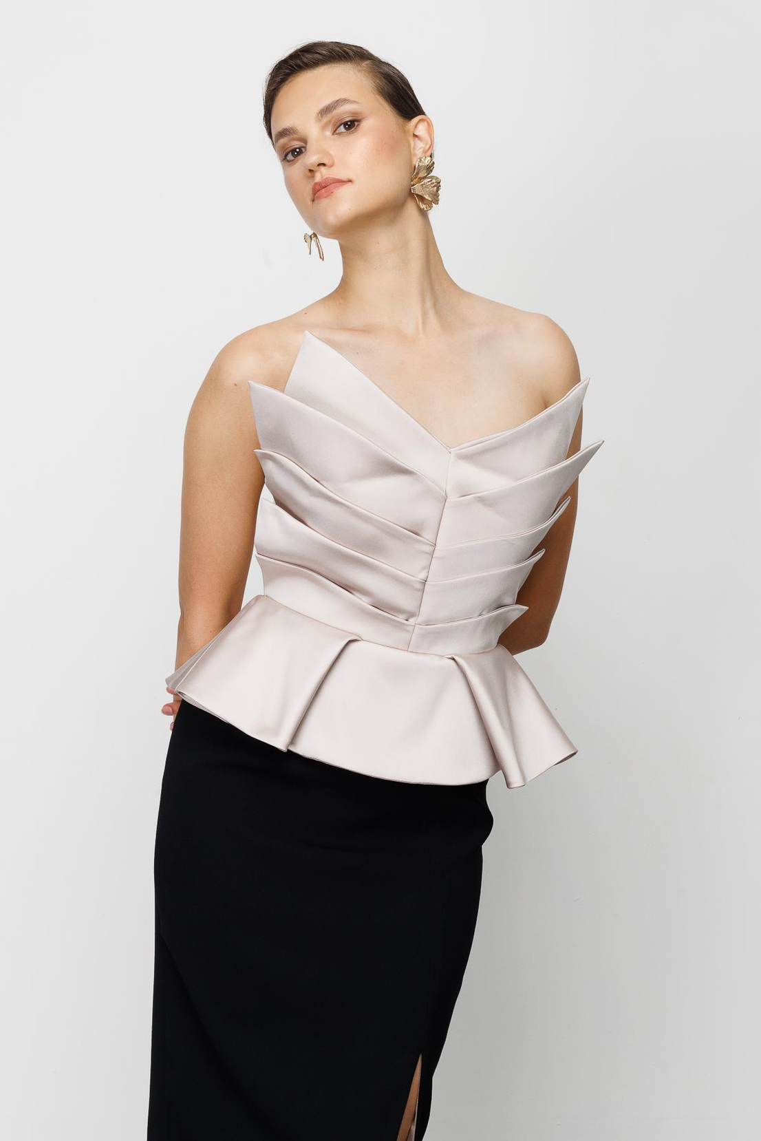 Yaka Drape Detaylı Pudra Abiye