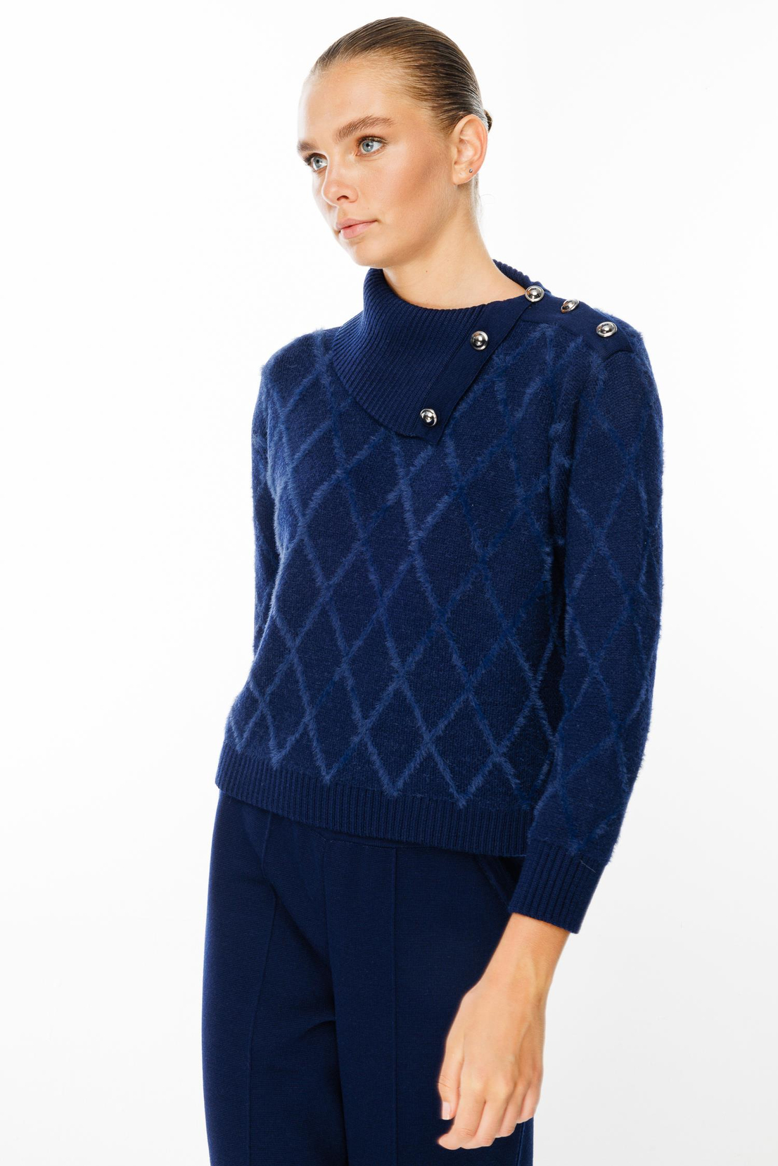 Yaka Düğme Detaylı Baklava Desen Kazak LACİVERT