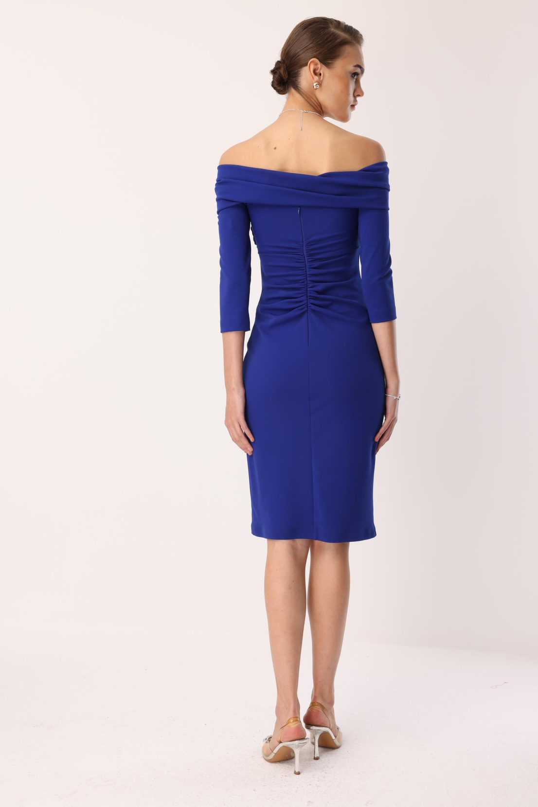 Yaka Gül Detaylı Elbise SAKS