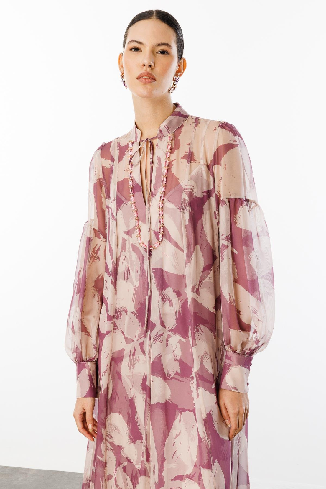 Yaka Taş İşlemeli Dijital Elbise PUDRA