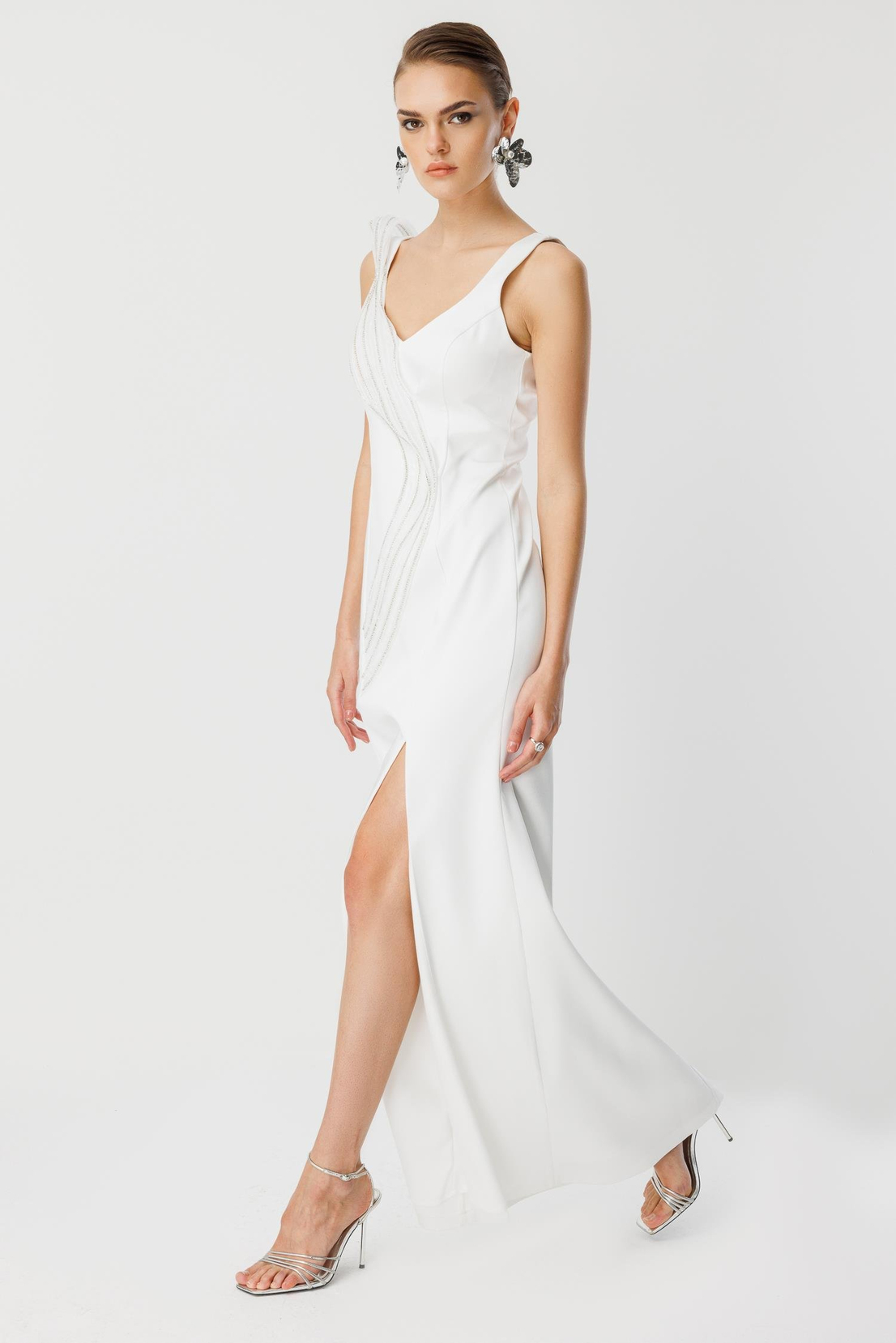 Yaka Volan Detay Yırtmaçlı Maxi Abiye EKRU