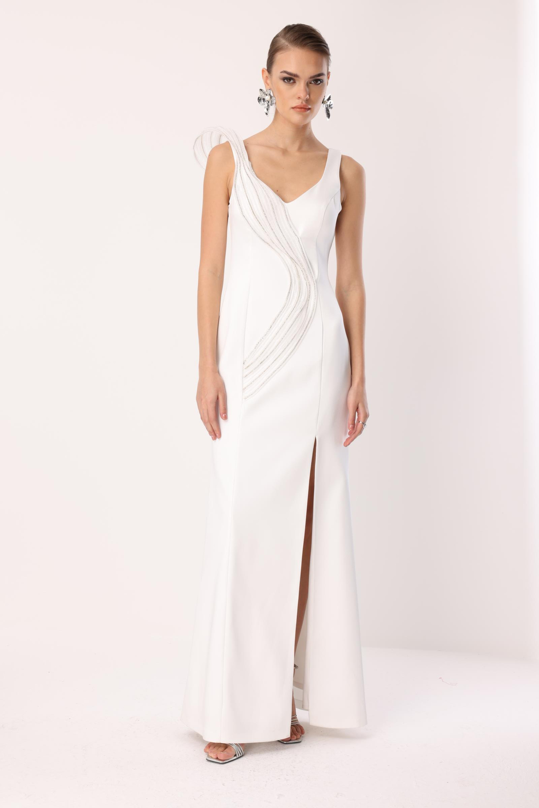 Yaka Volan Detay Yırtmaçlı Maxi Abiye EKRU