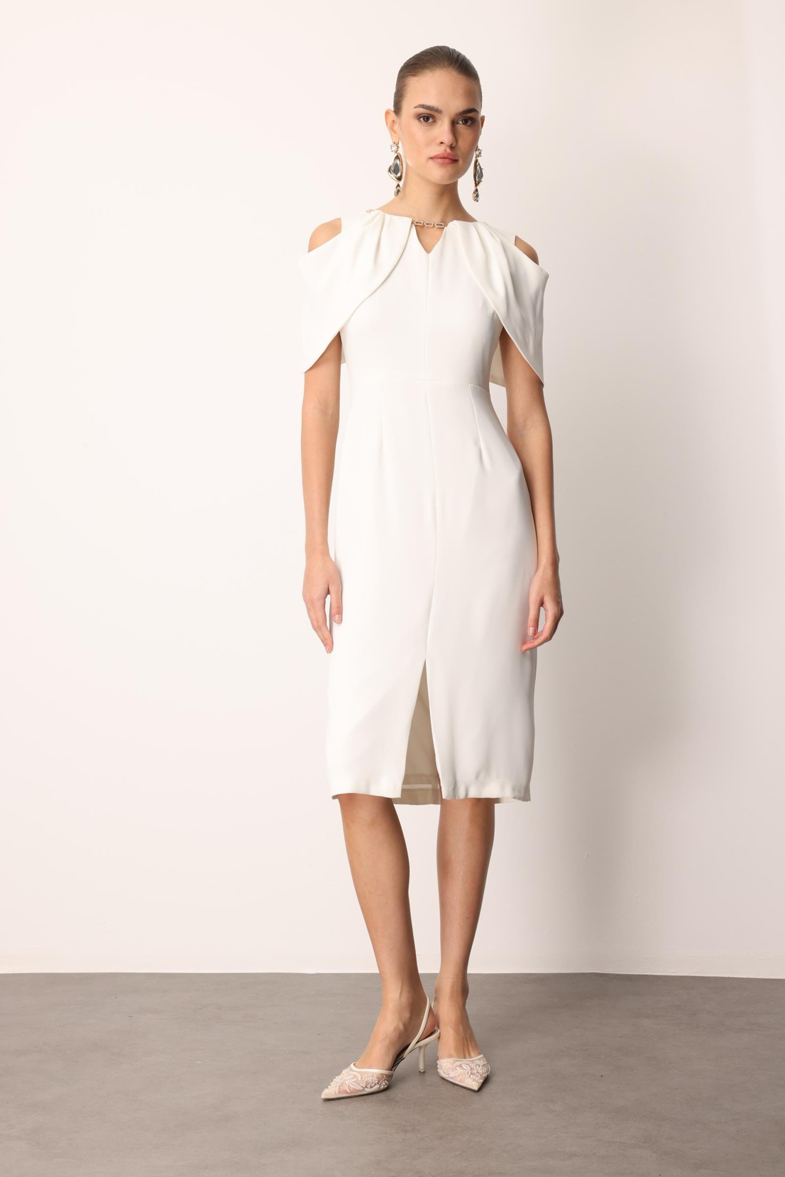 Stoned Chain Collar Midi Dress WHITE