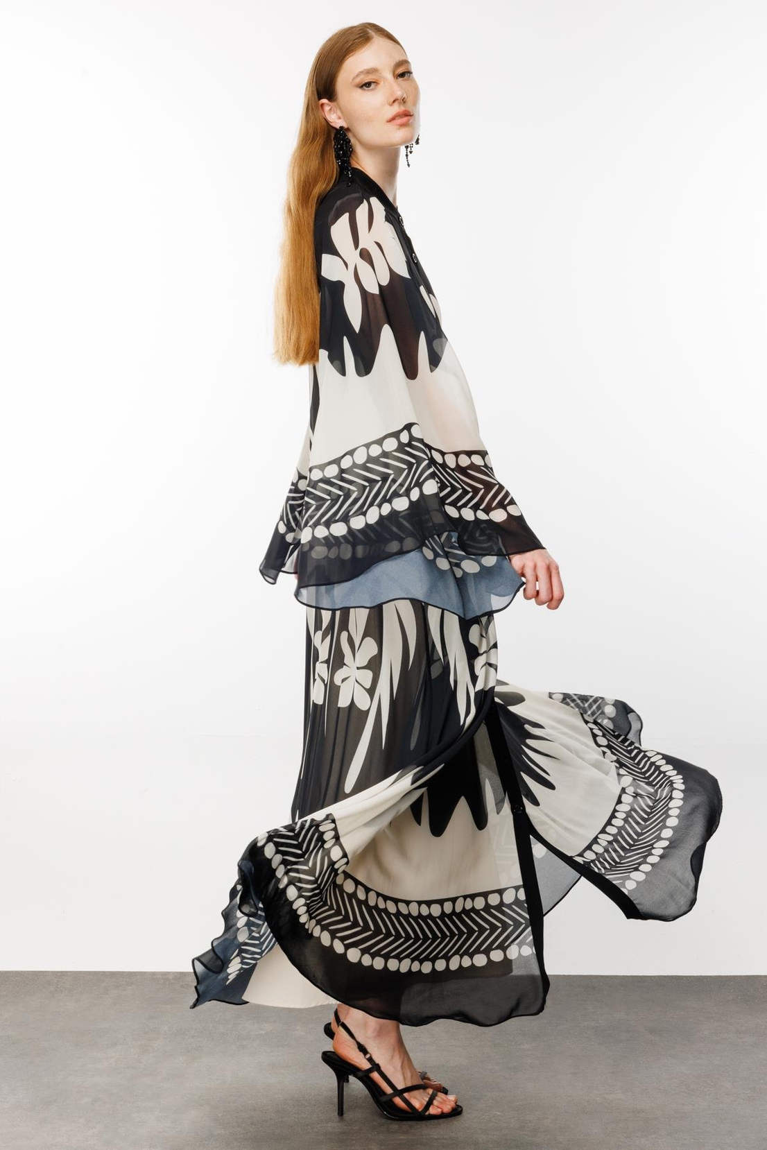 Yarasa Kol Floral Desen Abaya SİYAH