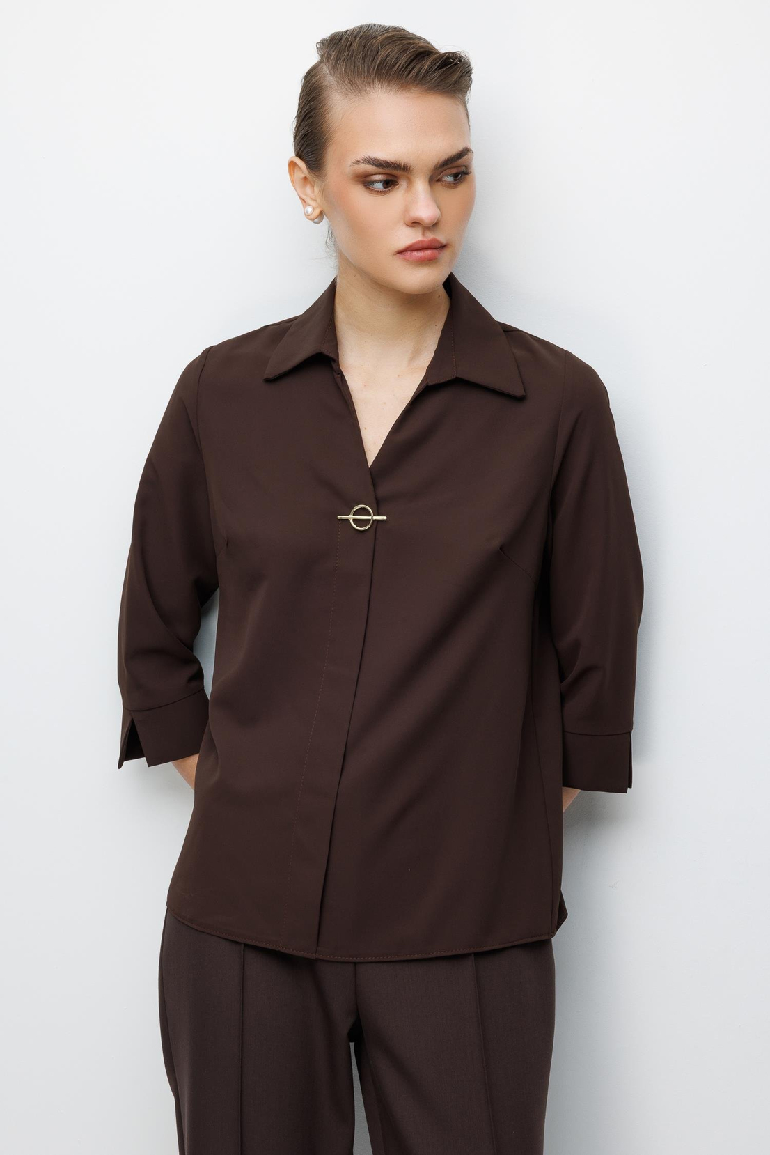 Aksesuar Detaylı Bluz KAHVE