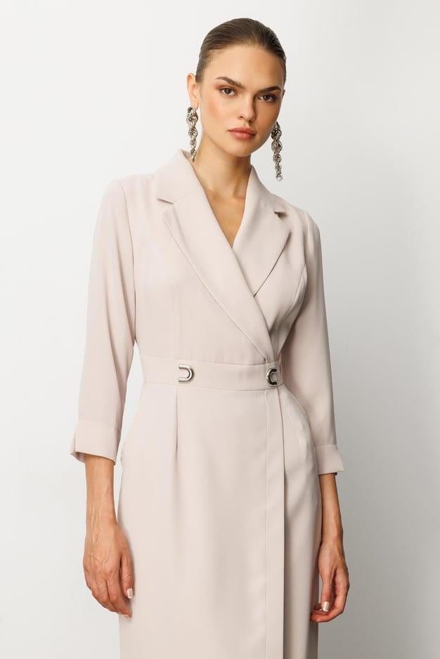 Aksesuar Detaylı Kruvaze Elbise BEJ