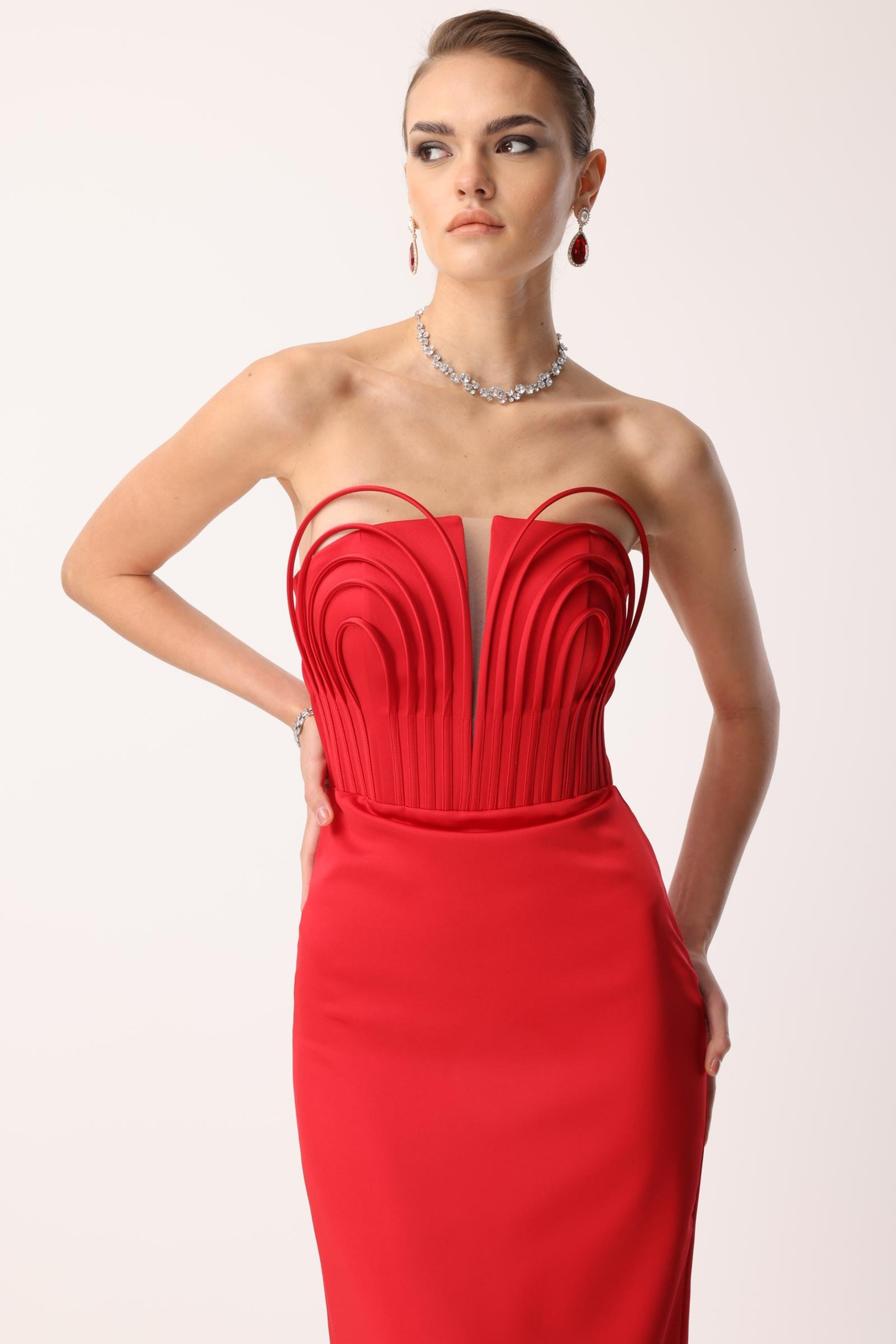 Balenli Midi Boy Straplez Elbise KIRMIZI