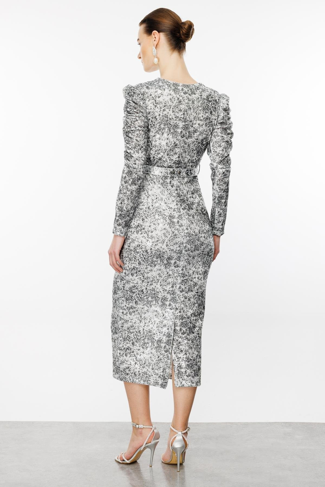 Büzgü Detaylı Kruvaze Payet Elbise SİYAH