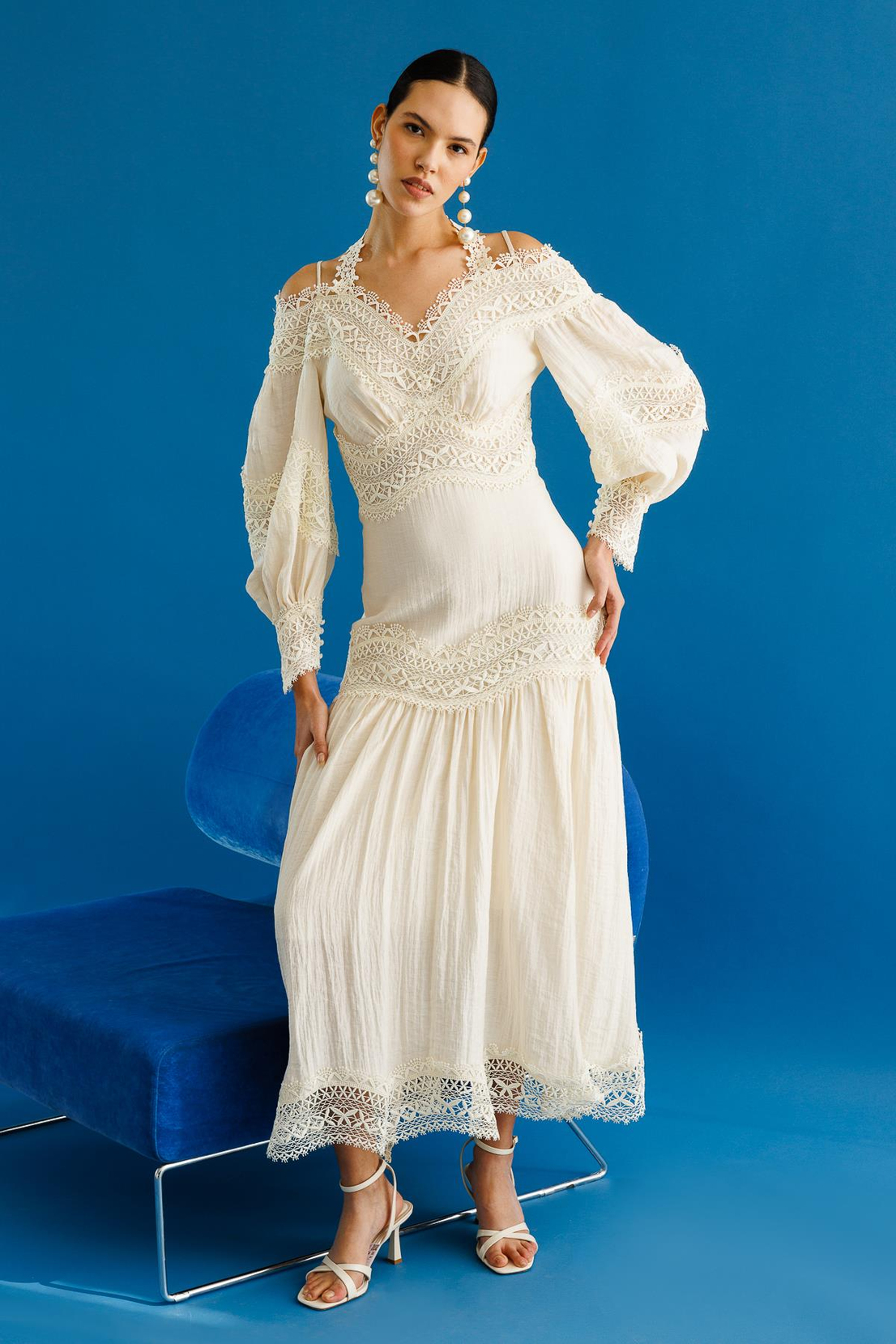 Dantel Şeritli Boyundan Bağlama Detaylı Elbise EKRU