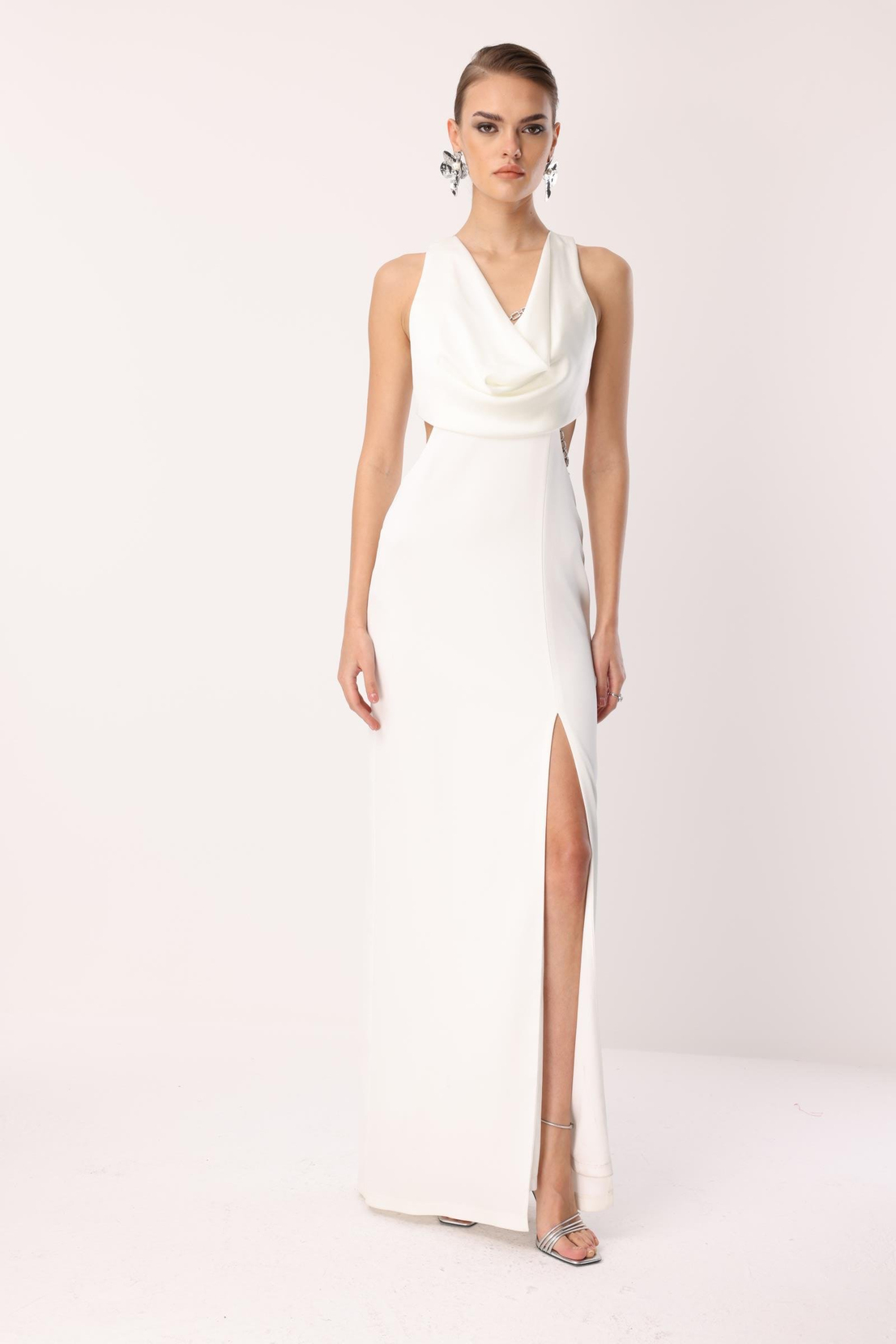 Degaje Detay Zincirli Maxi Boy Abiye EKRU