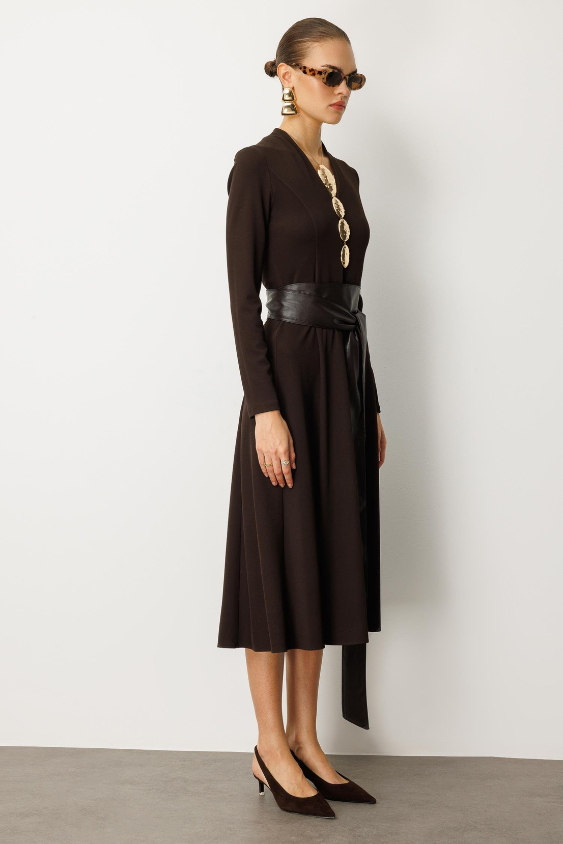 Deri Kuşaklı Örme Elbise KAHVE